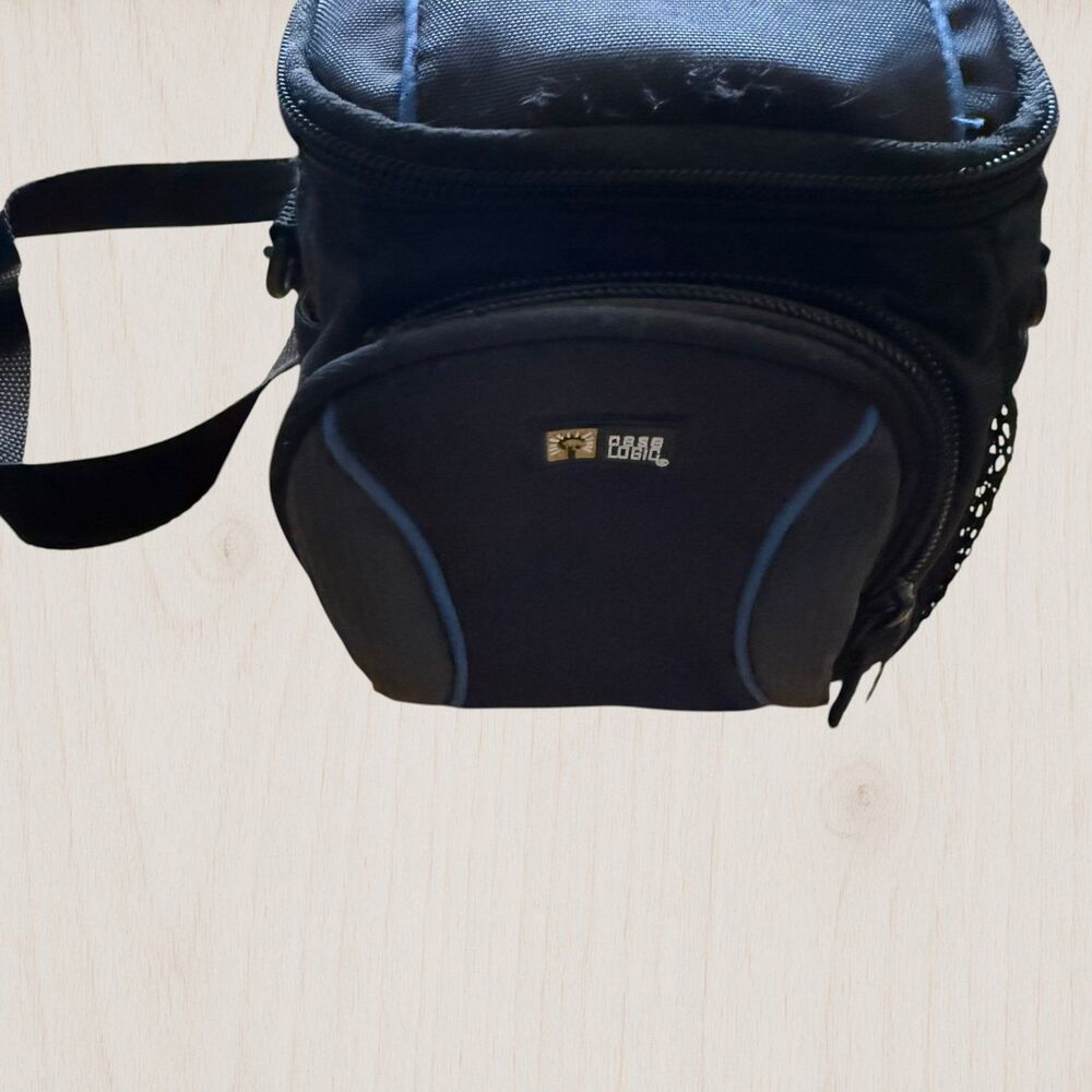 Vintage Case Logic Compact Camcorder and Digital Camera Case